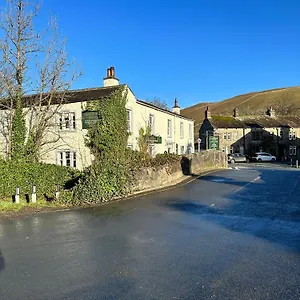 3* Hotel The Racehorses